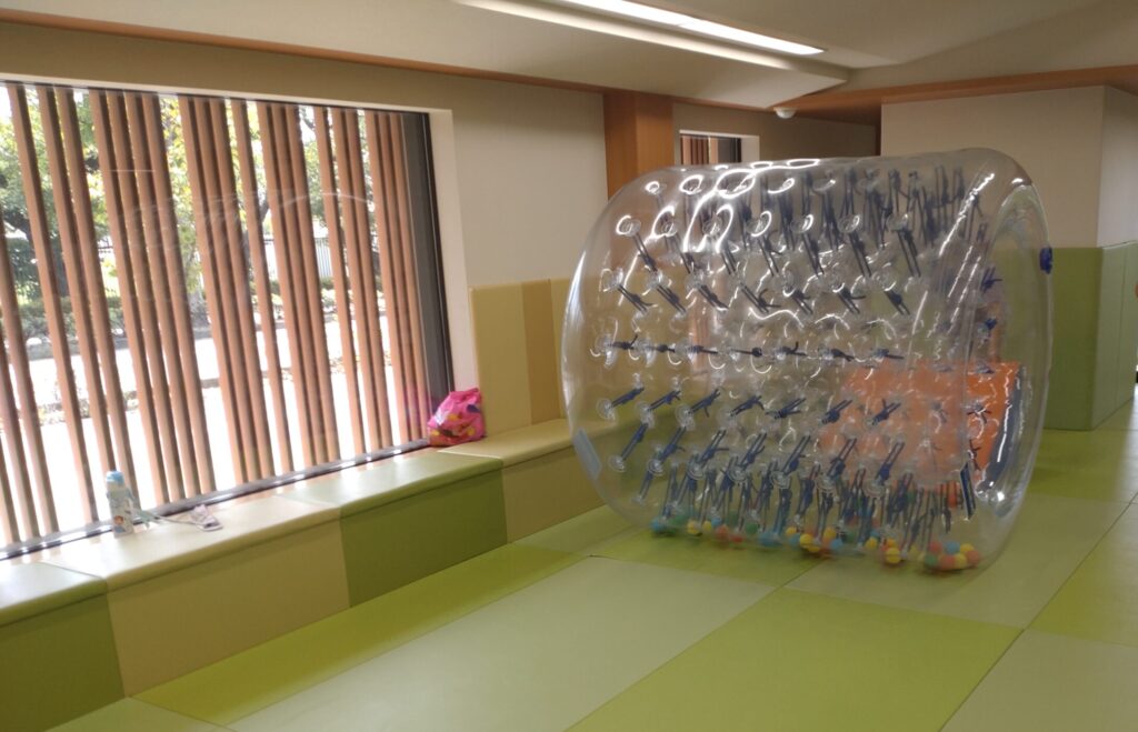 転がるやつ