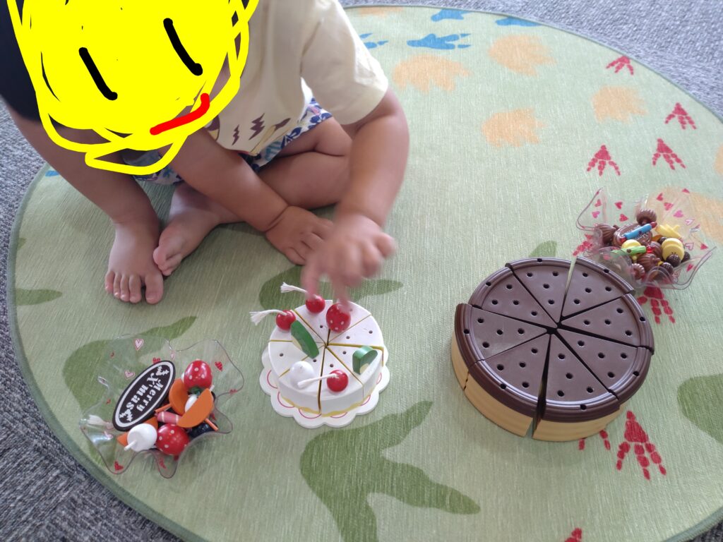 ケーキおもちゃ